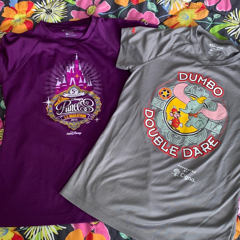 Sz S RunDisney Short Sleeve Tech Shirts